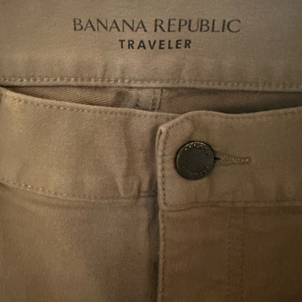 Banana Republic Men's Tan Traveler Pants